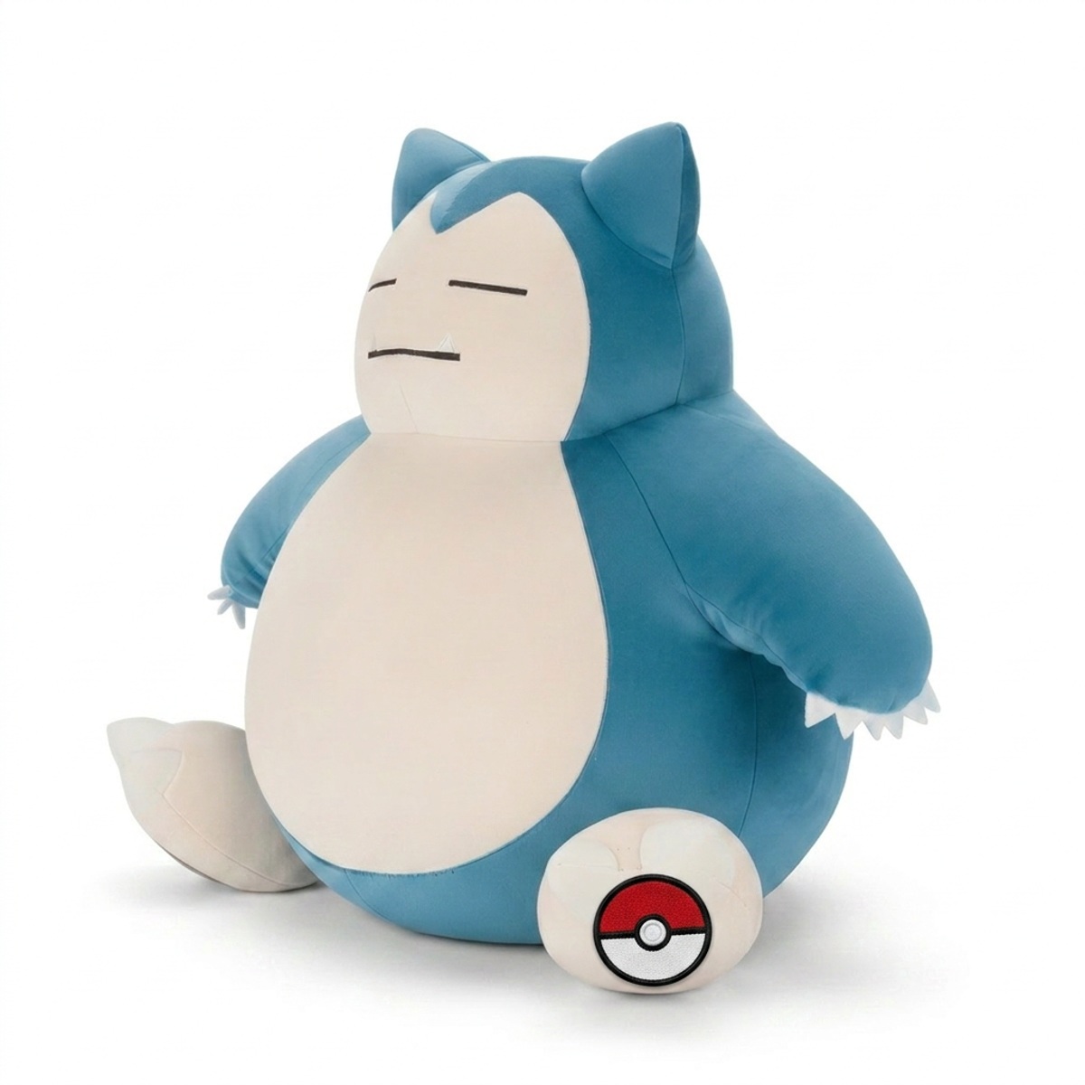 Peluche Snorlax con distintivo che prova l'autenticità del prodotto.