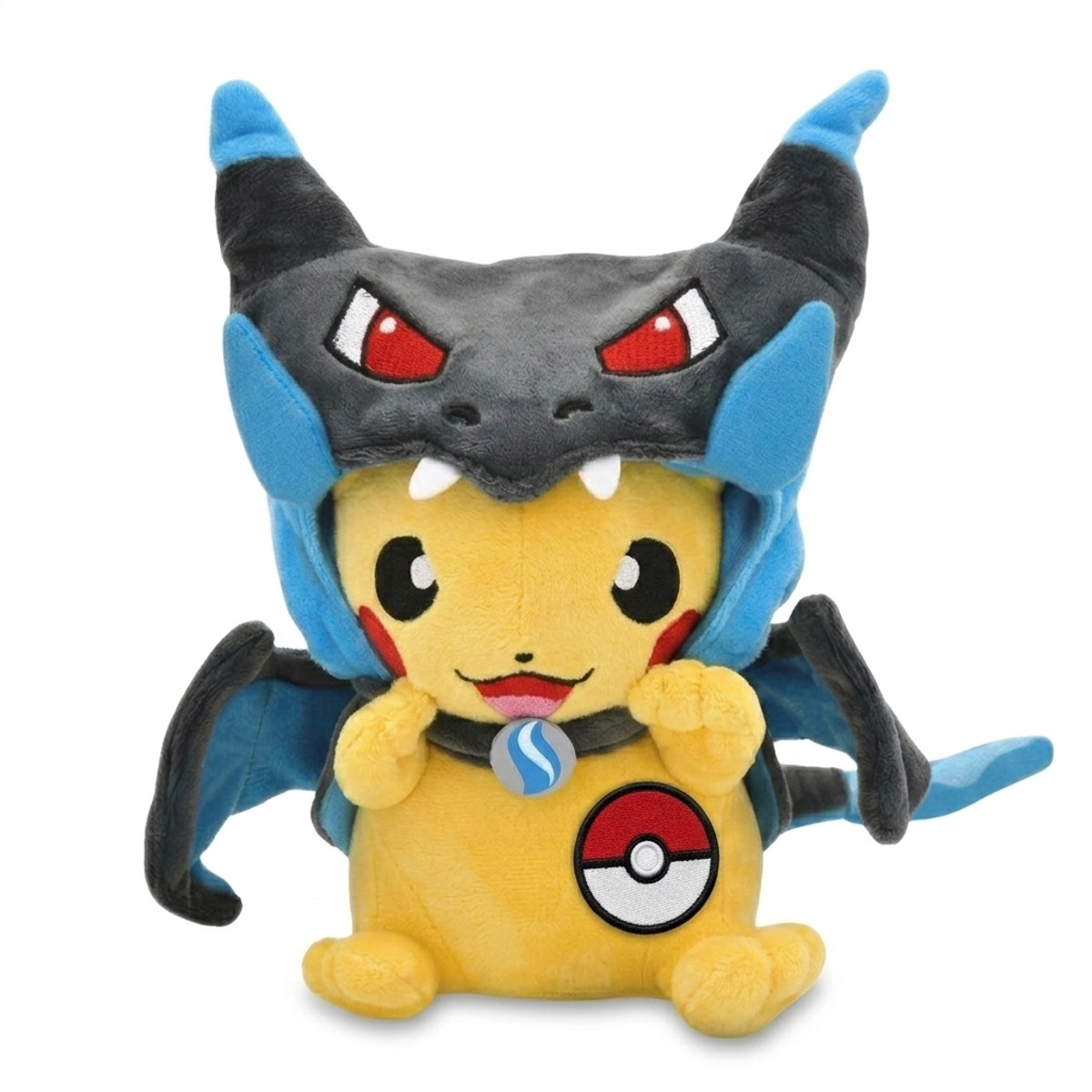 Peluche Pikachu con distintivo che prova l'autenticità del prodotto.