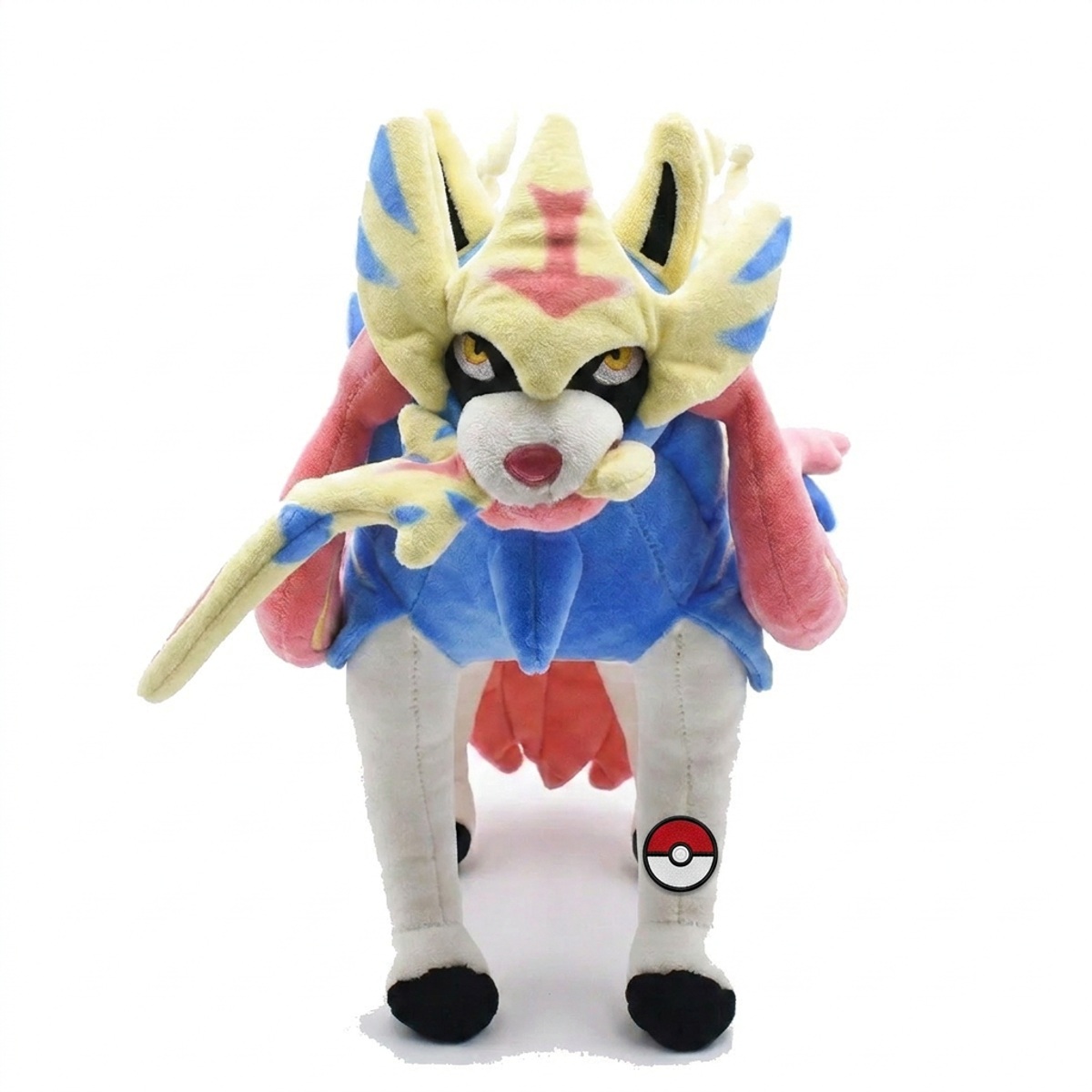 Peluche Zacian con distintivo che prova l'autenticità del prodotto.