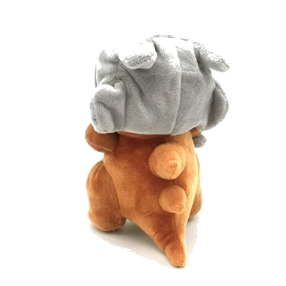 Peluche Cubone vista da dietro