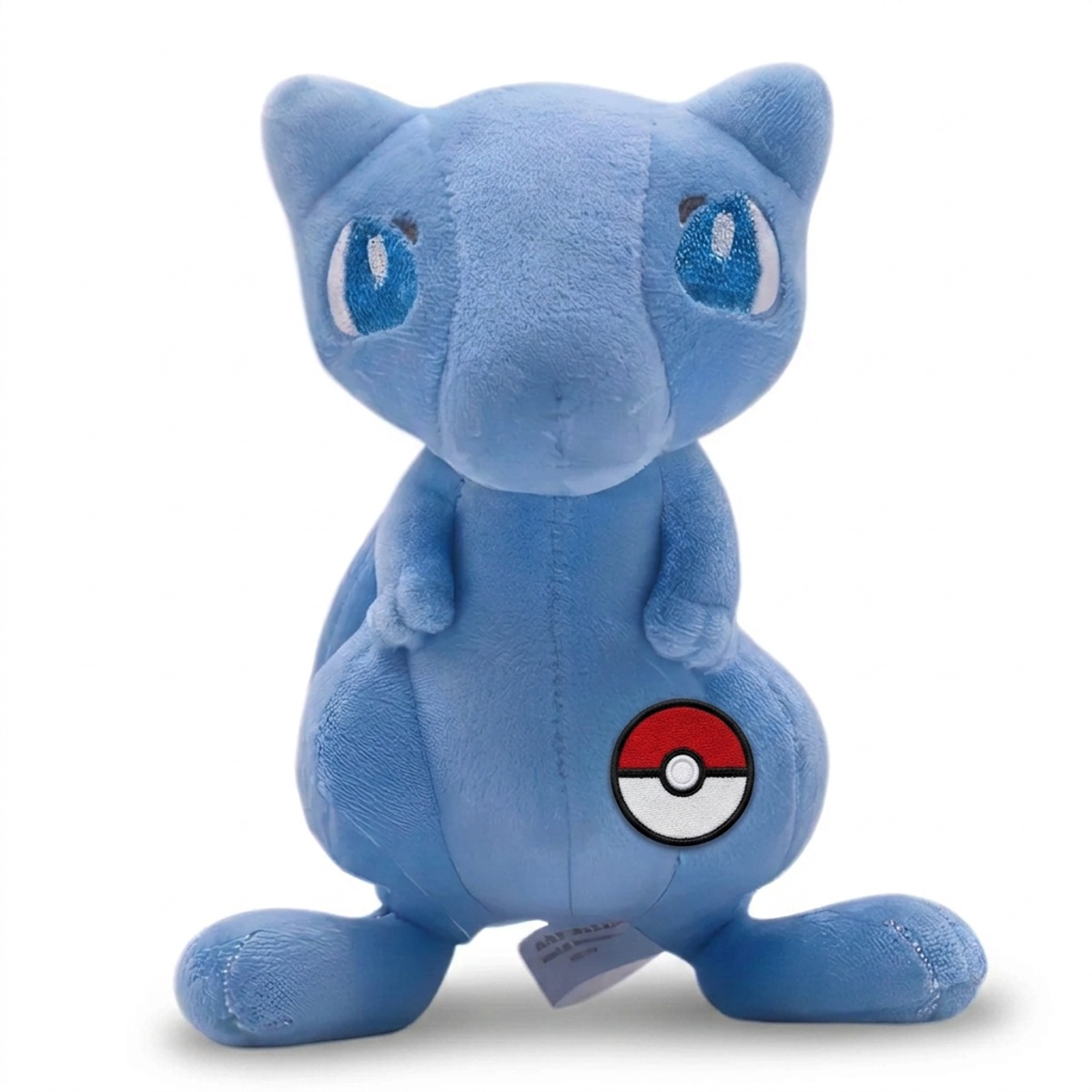 Peluche Mew con distintivo che prova l'autenticità del prodotto.