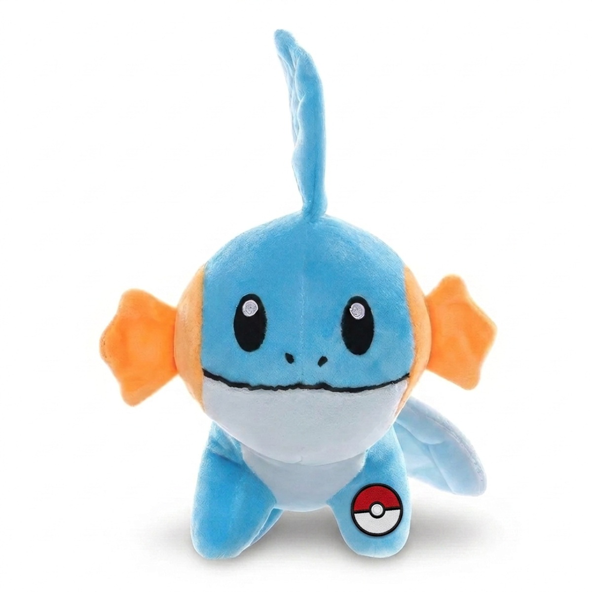 Peluche Mudkip con distintivo che prova l'autenticità del prodotto.